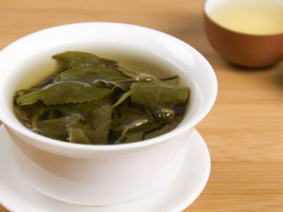 六大茶葉的功效，<a href=http://m.rhbjnk.com/chajiankang/ target=_blank class=infotextkey>喝茶的好處</a>和壞處