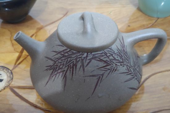 沖泡肉桂用紫砂壺還是蓋碗，武夷巖茶肉桂可以用紫砂壺沖泡嗎？