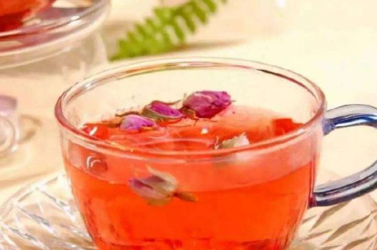 蜂蜜泡茶葉的副作用，蜂蜜泡茶葉有什么禁忌