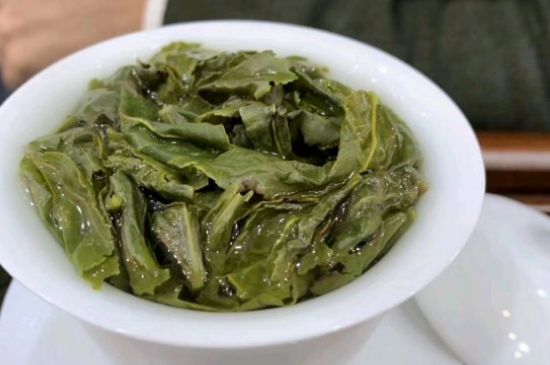 用紙巾辨別香精鐵觀音，鐵觀音香精如何分辨方法