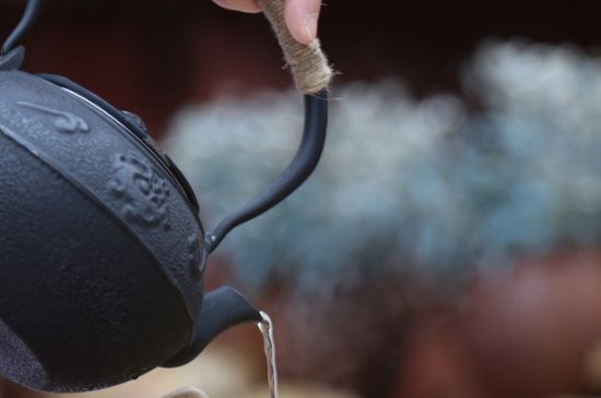 鐵壺是泡茶還是煮茶，鐵壺泡茶好嗎