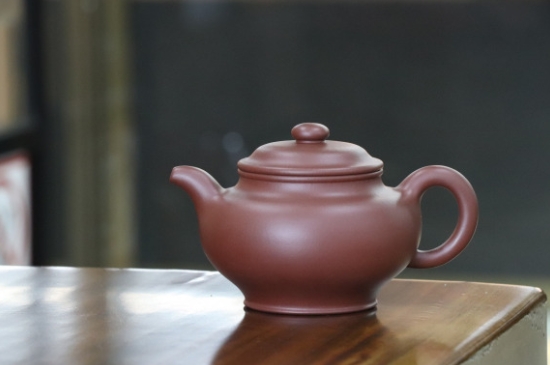 剛買的紫砂壺要怎么開壺養(yǎng)壺，<a href=http://m.rhbjnk.com/chaju/zisha/ target=_blank class=infotextkey>紫砂壺開壺</a>與養(yǎng)壺的方式方法