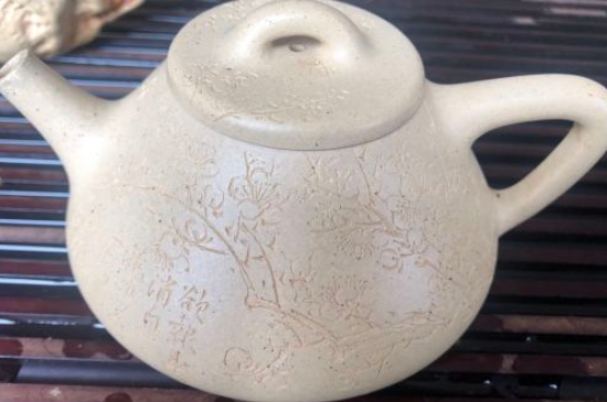 新買的紫砂壺為什么會裂，真的紫砂壺是不是很容易開裂？