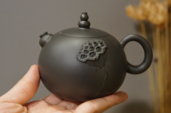 廣西欽州坭興陶可以泡多種茶嗎，坭興陶是一壺一茶嗎?