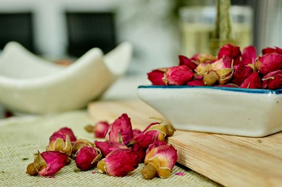 干玫瑰花泡水放幾顆，玫瑰花泡水一次放幾朵？