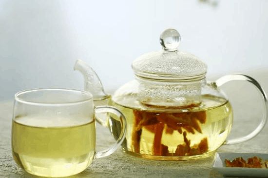 祛濕最有效的泡花茶，濕氣重適合泡什么花茶？