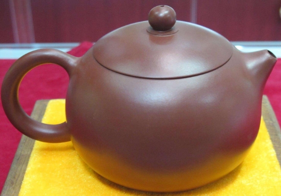 宜興紫砂壺四大經(jīng)典壺型叫什么，傳統(tǒng)紫砂四大名壺介紹