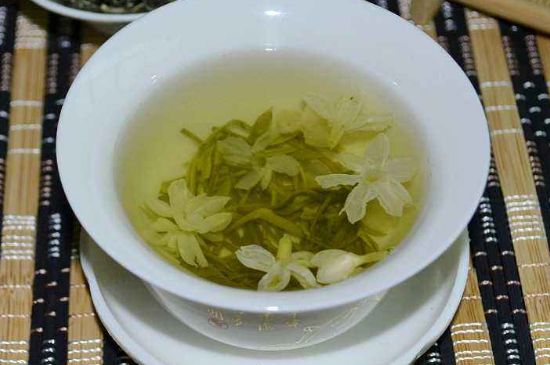 碧潭飄雪是什么檔次的茶，碧潭飄雪屬于什么檔次？