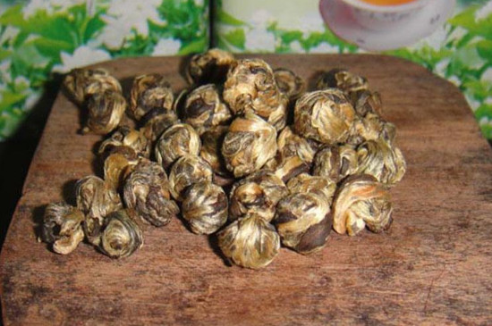 茉莉龍珠一次泡幾顆，茉莉龍珠一一杯放幾顆