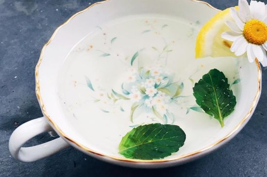 薄荷葉茶怎么制作，薄荷如何做成干茶葉