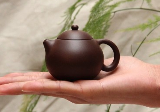 宜興紫砂壺四大經(jīng)典壺型叫什么，傳統(tǒng)紫砂四大名壺介紹