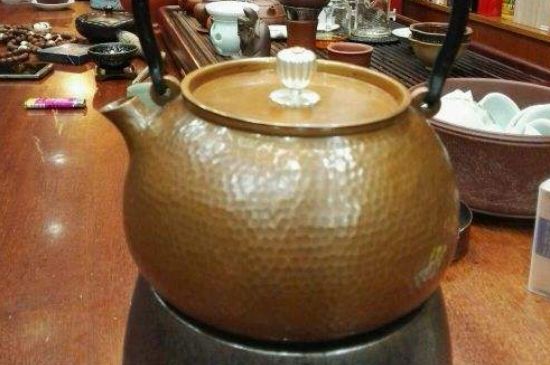 用銅壺燒水有什么禁忌，銅壺煮水的兩大忌諱和好處