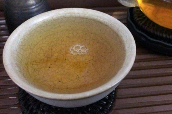 怎么鑒別建盞化學(xué)釉，真假建盞的對(duì)比與辨別