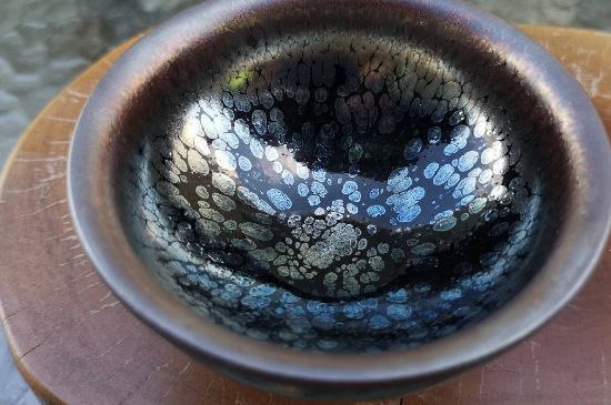 化工建盞是什么樣子的，建盞如何區(qū)分化工釉