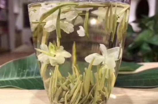 茉莉銀針適合什么人喝，茉莉銀針茶有什么功效