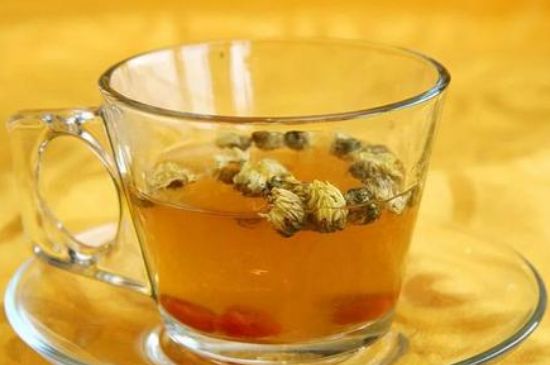 菊花茶的最佳搭配有哪幾樣，菊花茶和什么搭配喝效果好？