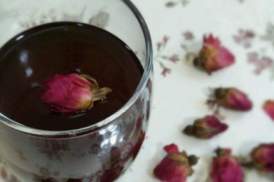 玫瑰花茶和什么搭配好，玫瑰花茶的搭配大全！