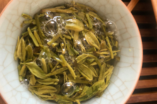 什么綠茶茶葉唇齒留香，哪個(gè)品種綠茶香氣好？