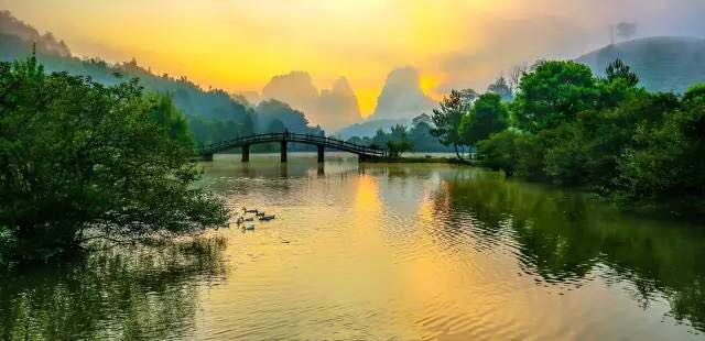 武夷山為什么盛產(chǎn)茶葉，武夷山茶為什么好喝？