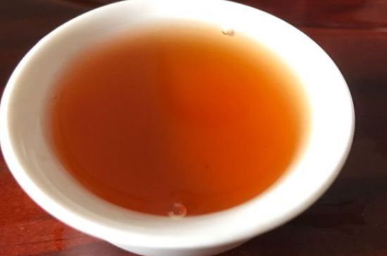 正山小種喝起來苦澀有點酸對嗎，正山小種發(fā)酸有害嗎