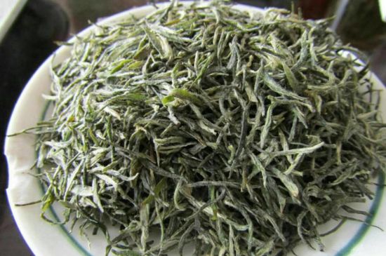 竹葉青和毛尖的區(qū)別，毛尖和竹葉青怎么分辨？