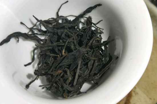 正山小種適合女人喝嗎，女人經(jīng)常喝正山小種茶好嗎