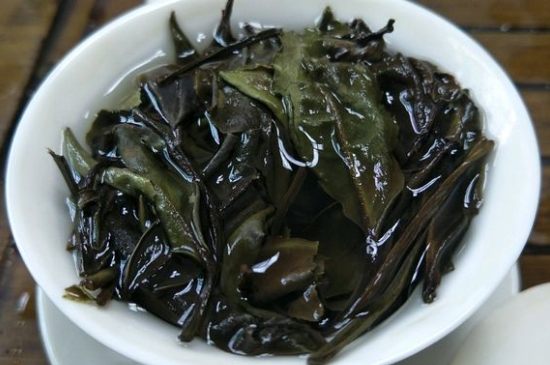 福鼎白茶貢眉和壽眉的區(qū)別，壽眉與貢眉有什么區(qū)別