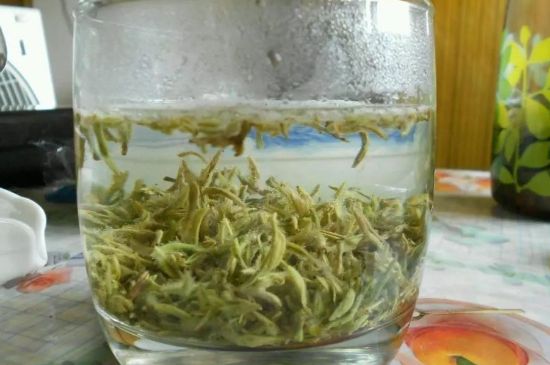 碧螺春為什么泡水渾濁，碧螺春茶葉泡水感覺很臟是混濁的