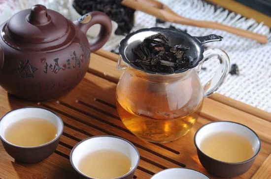 母樹大紅袍給誰喝了，為什么母樹大紅袍叫三棵六株？