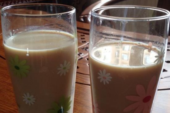 紅茶加奶的危害，紅茶加牛奶有副作用嗎