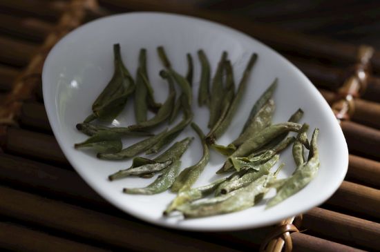 新白毫銀針和老白毫銀針的區(qū)別，新老白毫銀針的品質(zhì)特征