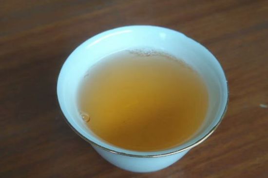 黑茶排濕毒的身體表現(xiàn)，喝黑茶排毒反應(yīng)癥狀