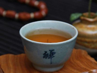 黑茶可以加水反復(fù)煮嗎，黑茶能煮幾次