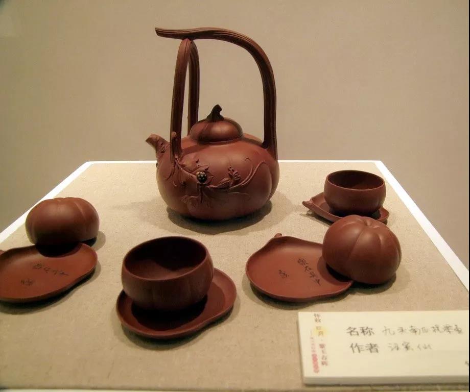 10種最美花器提梁壺，精美別致雕花紫砂壺!